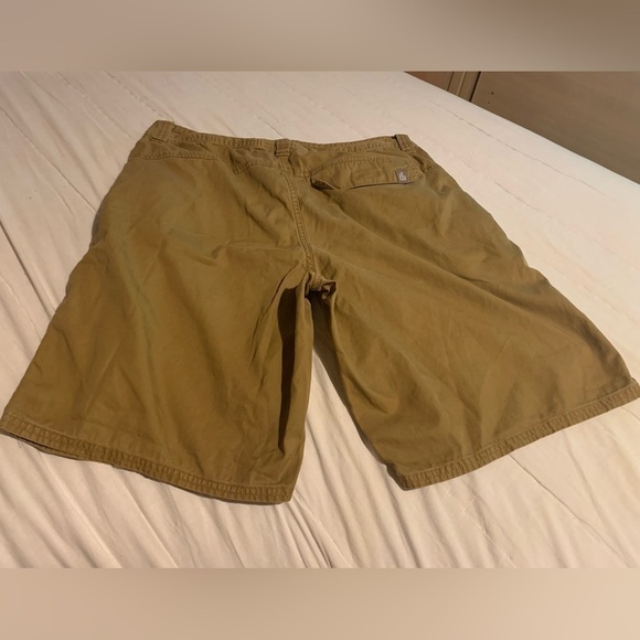 The North Face Men's Tan Shorts - Picture 2 of 8